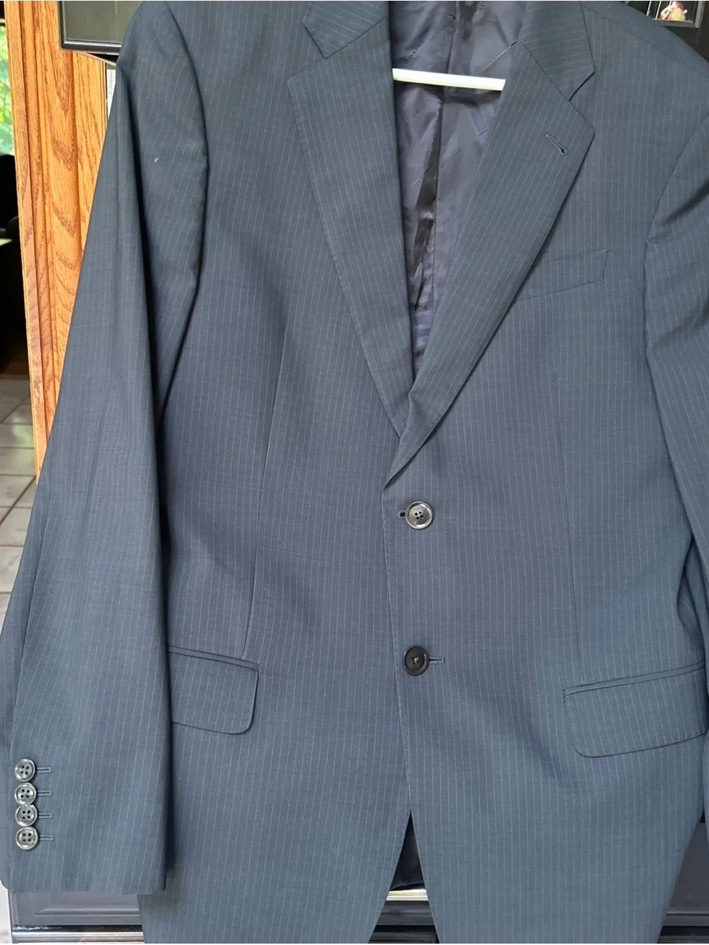 Giorgio Armani COLLEZION Charcoal Pinstripe Single Blazer Sz 40R 2 Button Italy